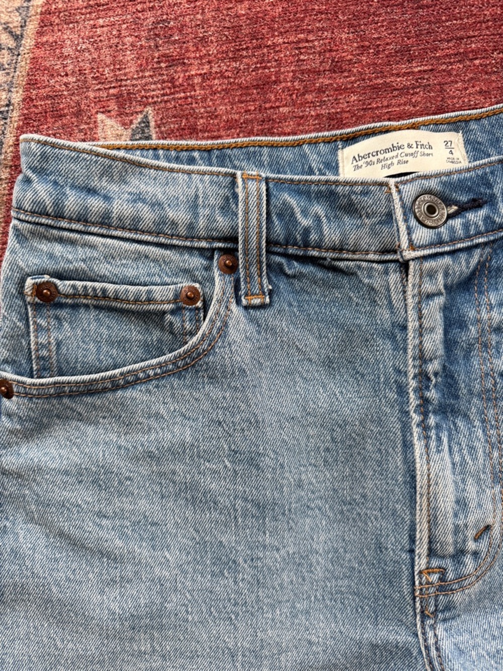 A & F The ‘90s Relaxed Cutoff Short Size 27 - Picture 5 of 8